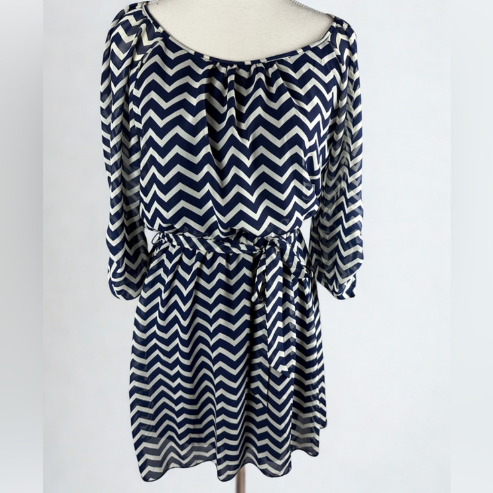 Speechless Navy and White Chevron Long Sleeve Dress Size XS